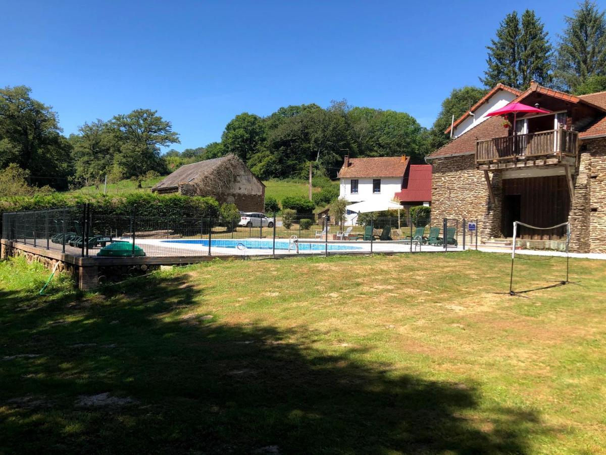 Moulin Des Forges Gites, Camping Et Glamping Moutier-Malcard Zewnętrze zdjęcie